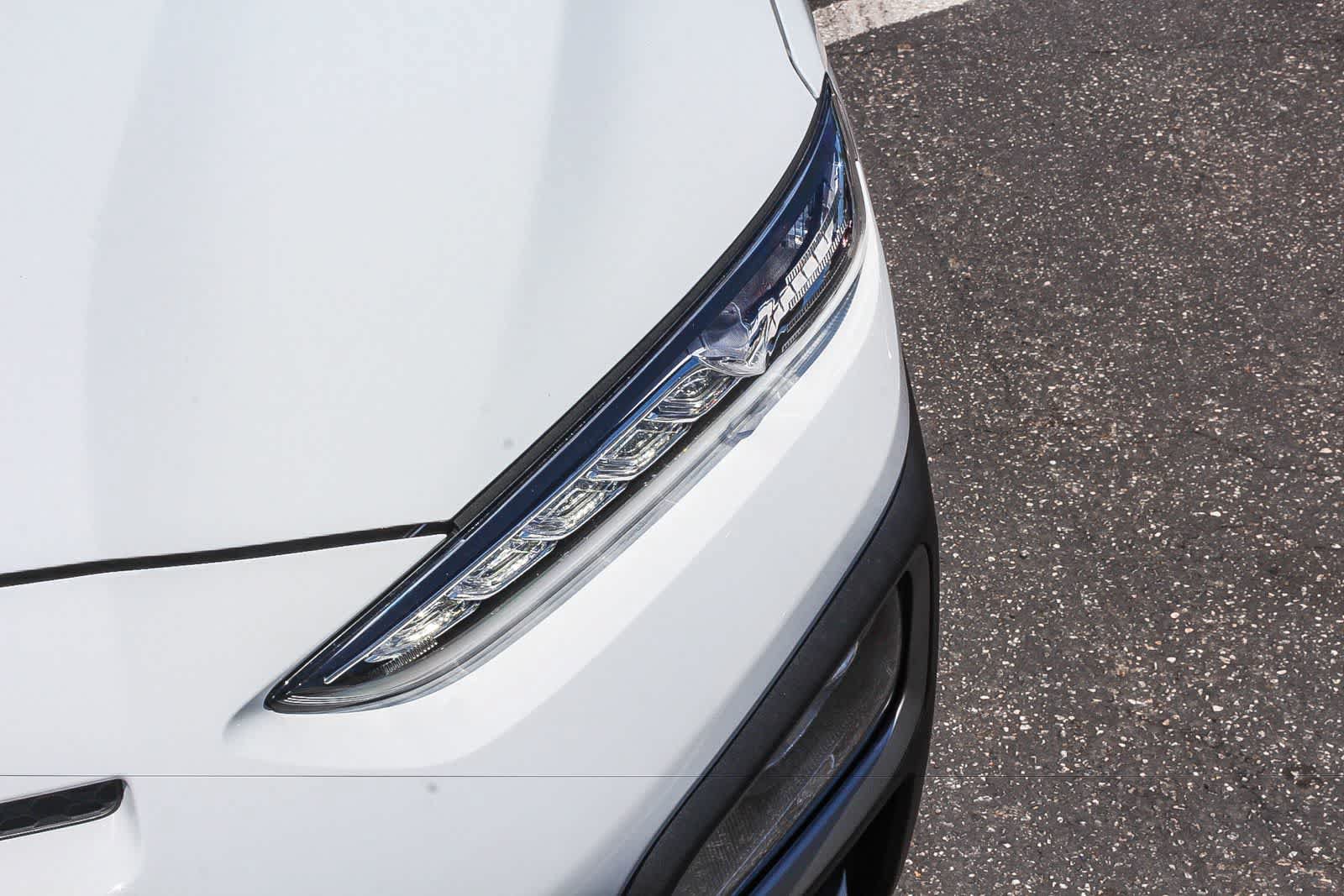 Used 2020 Hyundai Kona SEL FWD image 12