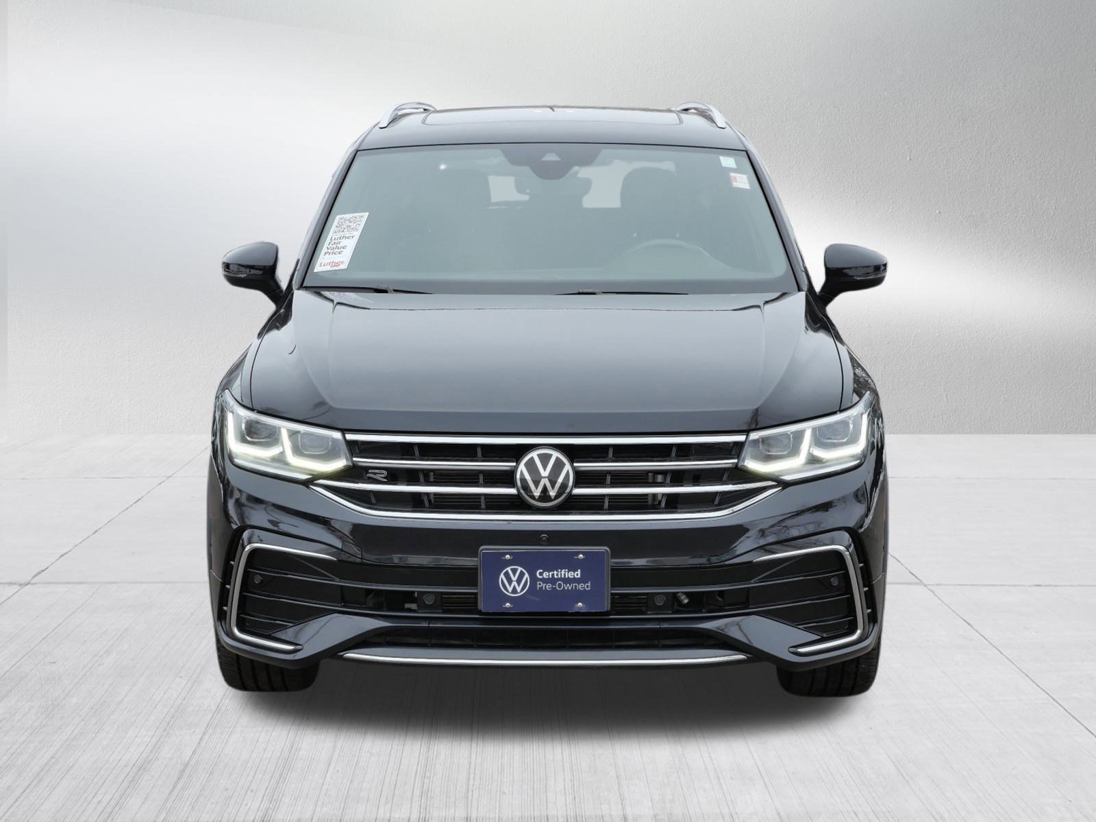 Certified 2022 Volkswagen Tiguan SEL R-Line video 2