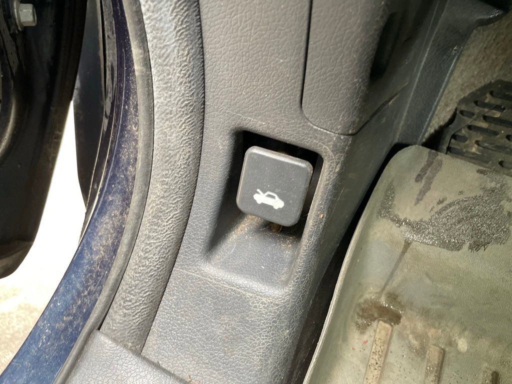 Used 2010 Honda Ridgeline RTL image 11