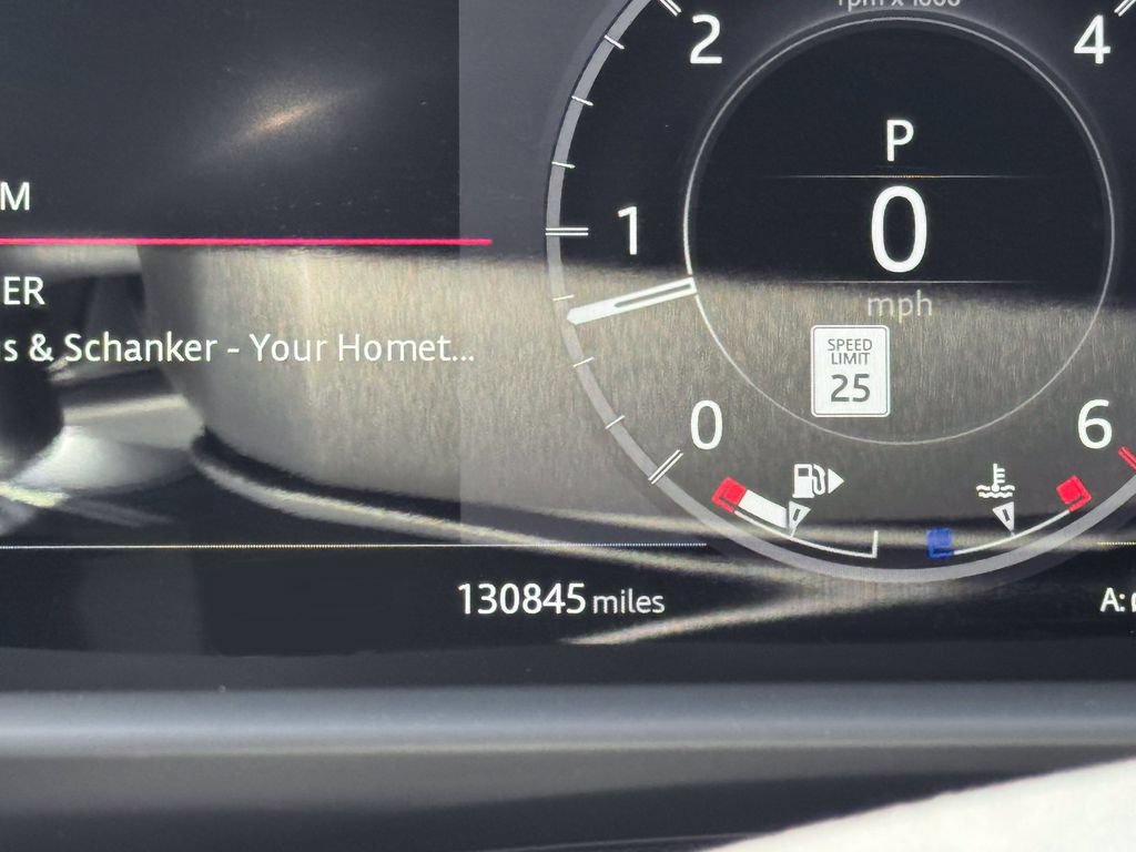 Used 2018 Land Rover Discovery HSE AWD/4WD image 19