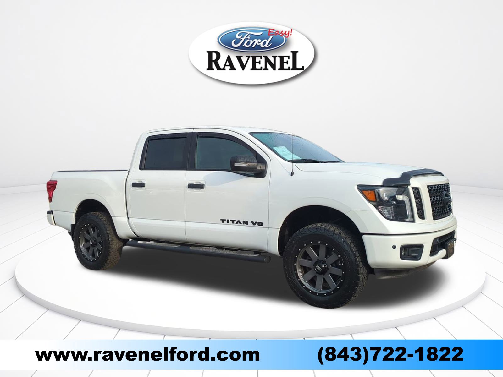 Used 2019 Nissan Titan SL w/ Midnight Edition video 1