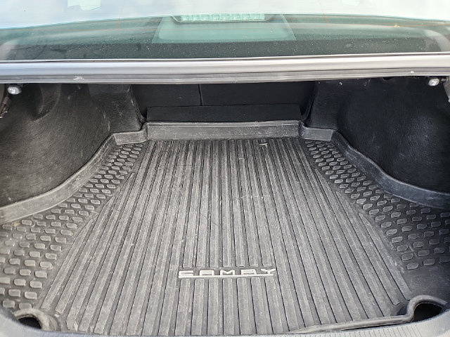 Used 2025 Toyota Camry SE FWD image 29