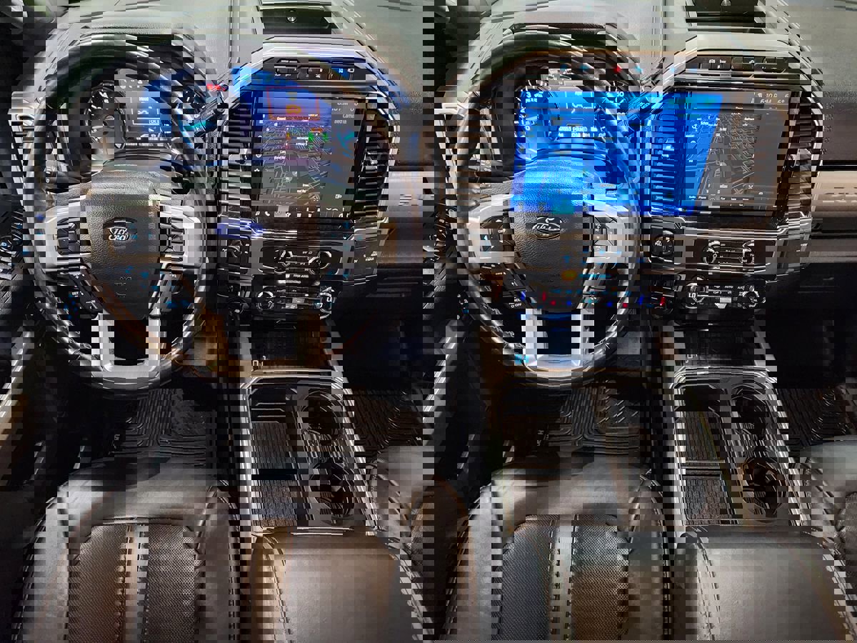 Used 2022 Ford F250 Platinum w/ Tremor Off-Road Package image 47