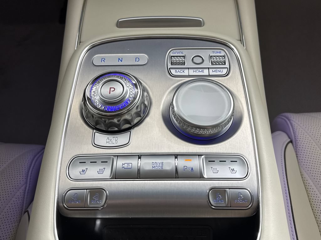 Used 2025 Genesis G90 3.5T AWD/4WD image 23