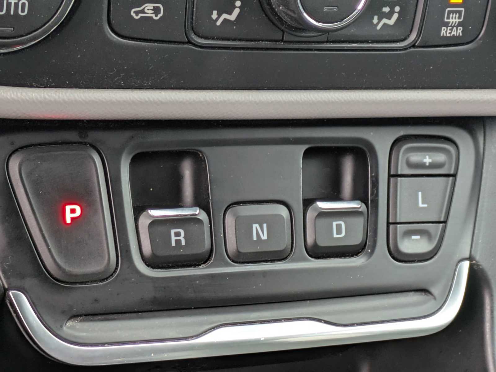 Used 2019 GMC Terrain SLT w/ Preferred Package image 31