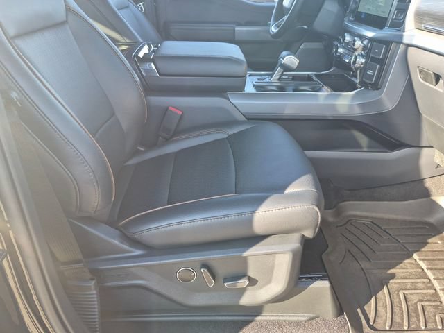 Used 2025 Ford F150 Lariat w/ Equipment Group 502A High AWD/4WD image 28