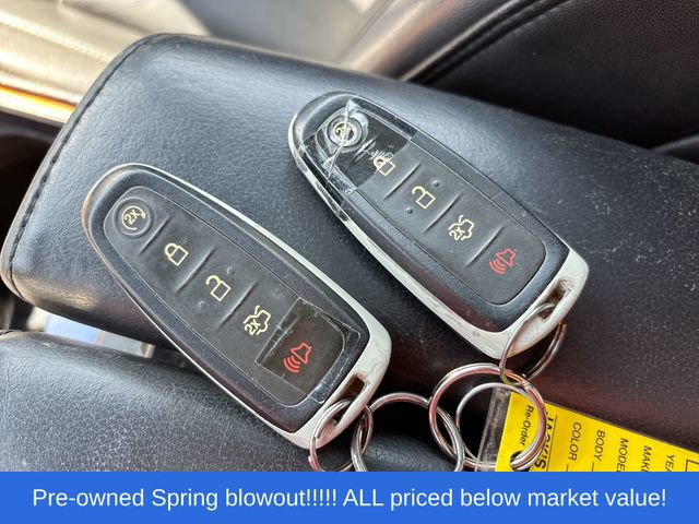 Used 2013 Lincoln MKS FWD image 29