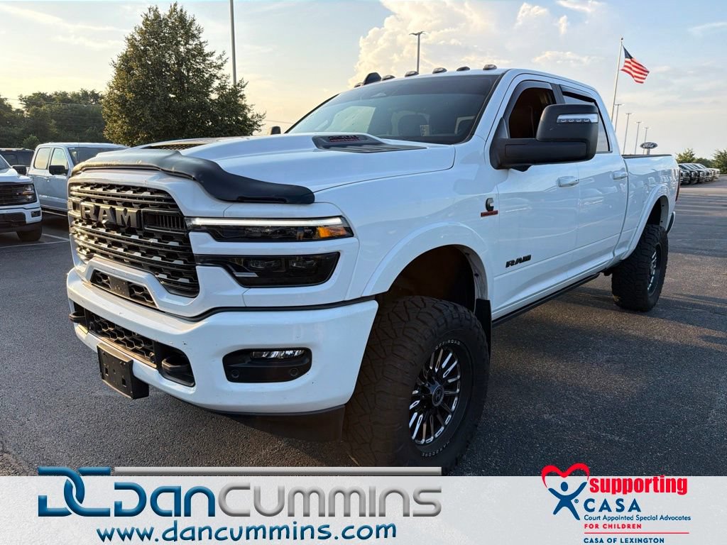 Used 2025 RAM 2500 Limited AWD/4WD image 1