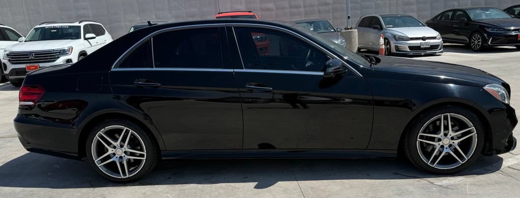 Used 2015 Mercedes-Benz E 400 Sedan image 5