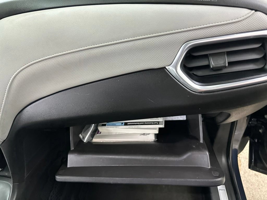 Used 2018 Chevrolet Equinox Premier AWD/4WD image 22