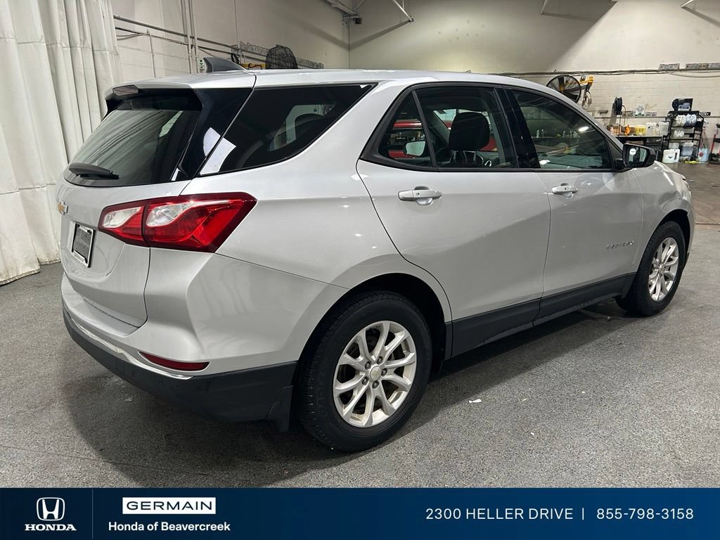 Used 2018 Chevrolet Equinox LS FWD image 8