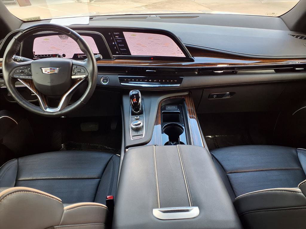 Used 2022 Cadillac Escalade Premium Luxury RWD image 16