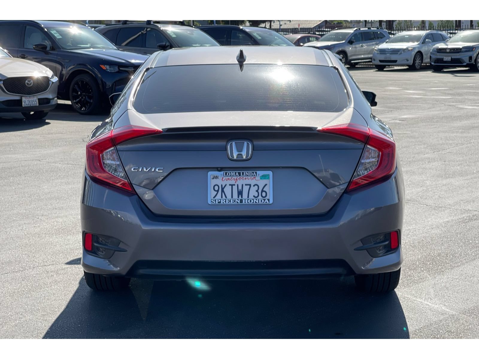 Used 2018 Honda Civic EX-T image 4