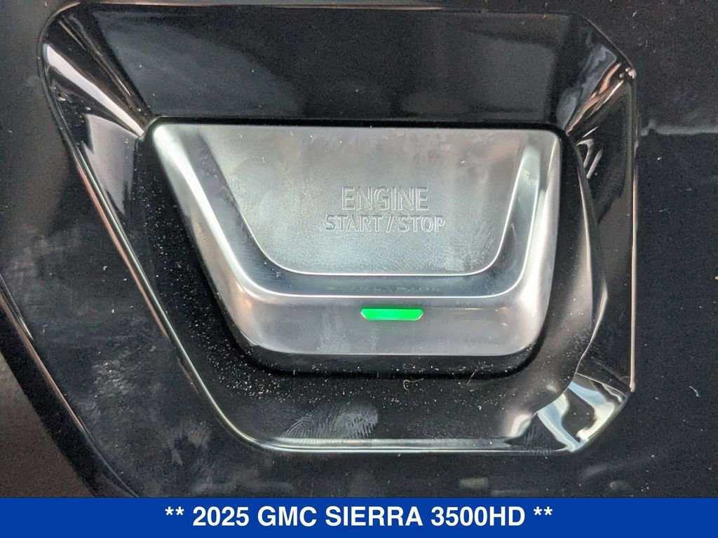 New 2025 GMC Sierra 3500 Denali w/ Denali Reserve Package image 29