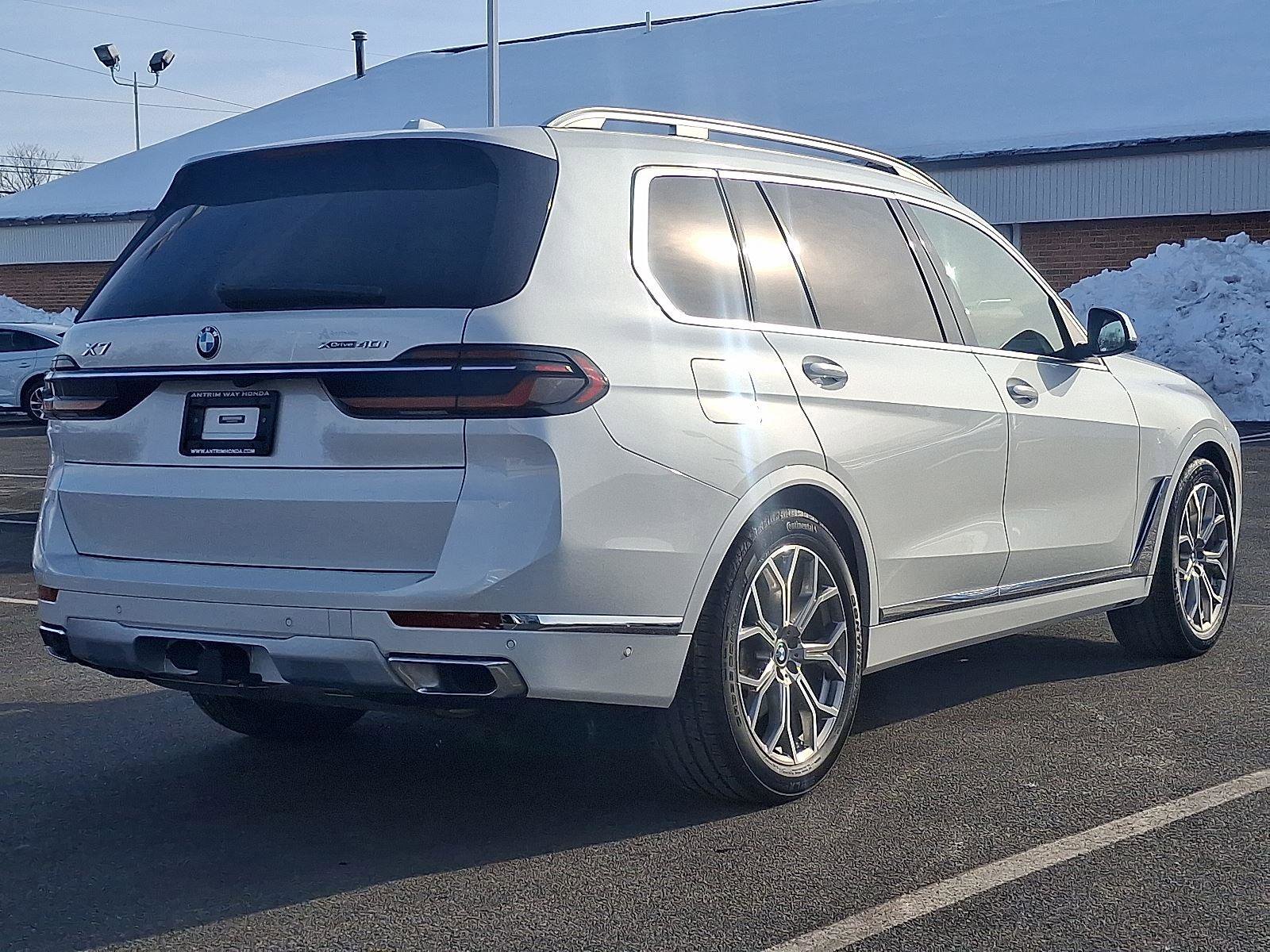 Used 2023 BMW X7 xDrive40i image 6
