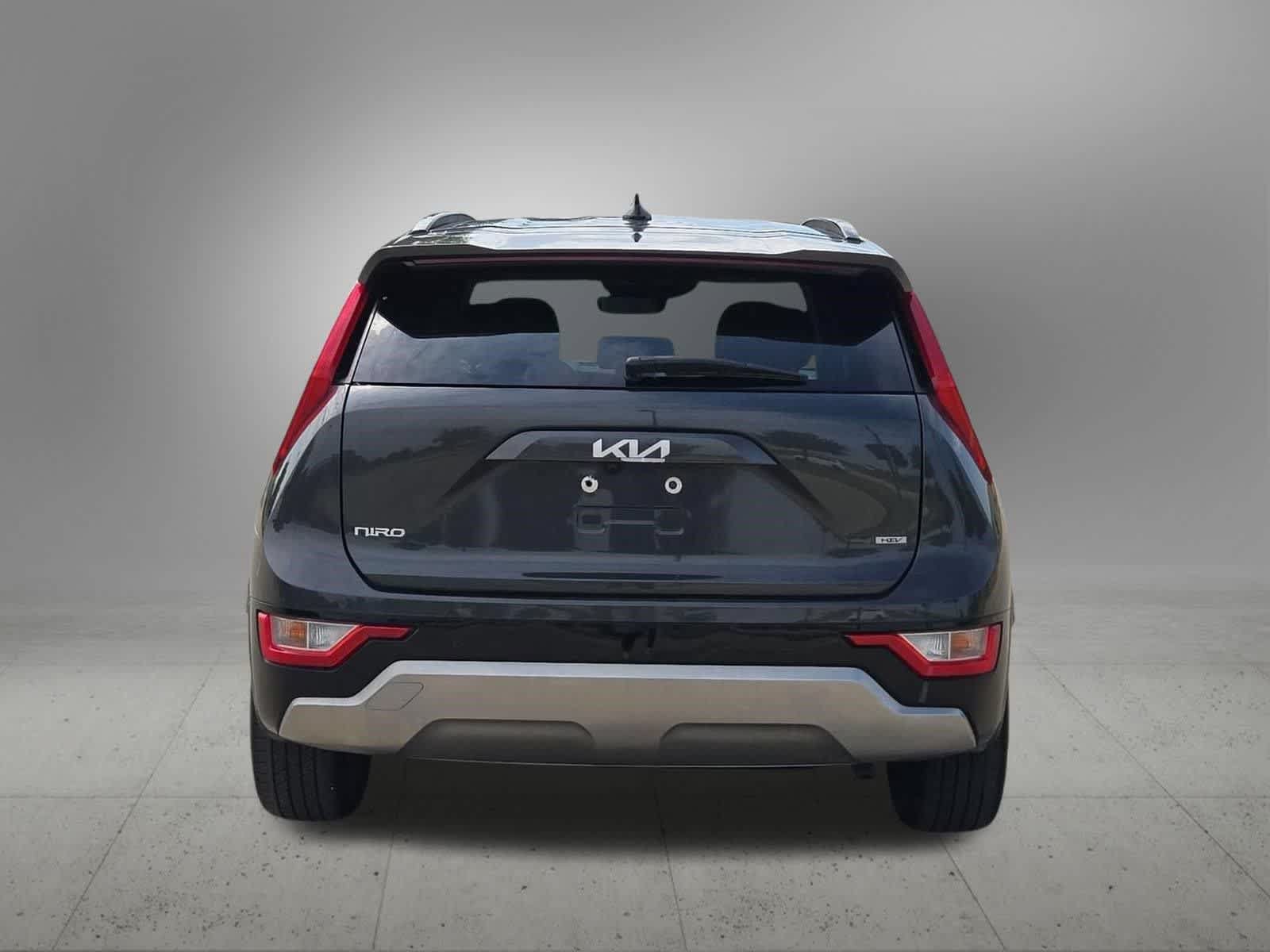 Certified 2024 Kia Niro EX Touring FWD image 5