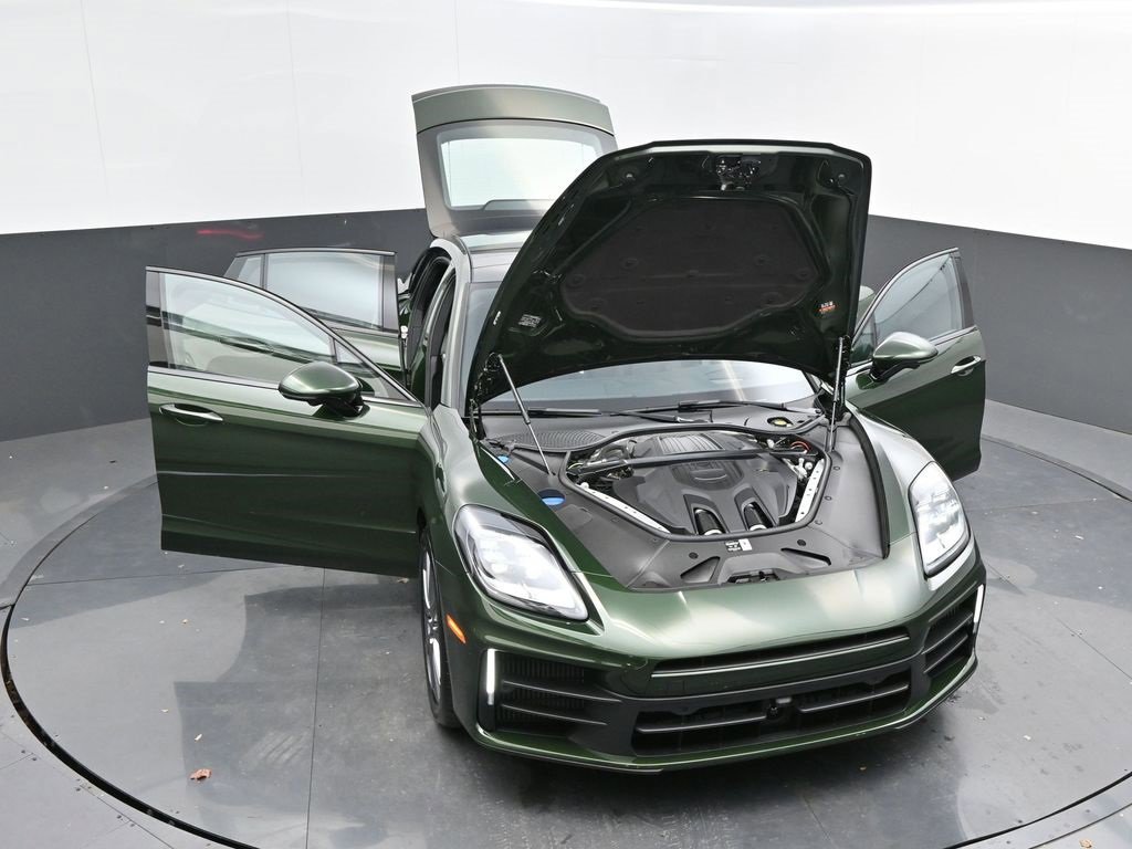 New 2025 Porsche Panamera image 47