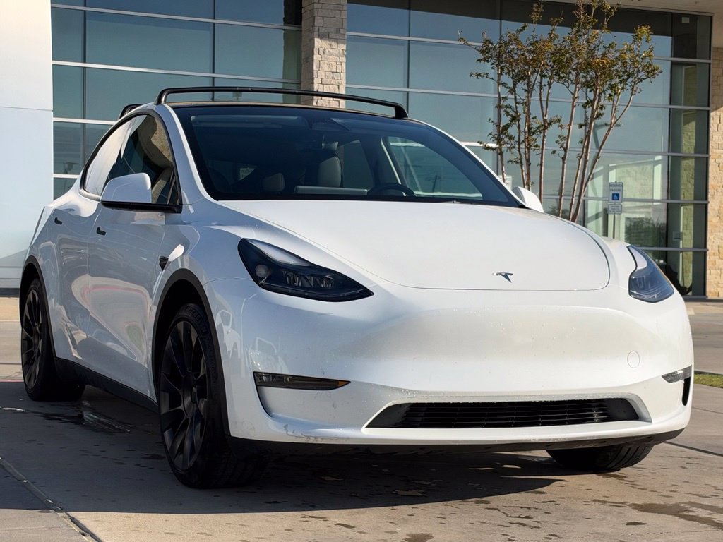 Used 2023 Tesla Model Y Long Range AWD/4WD image 13