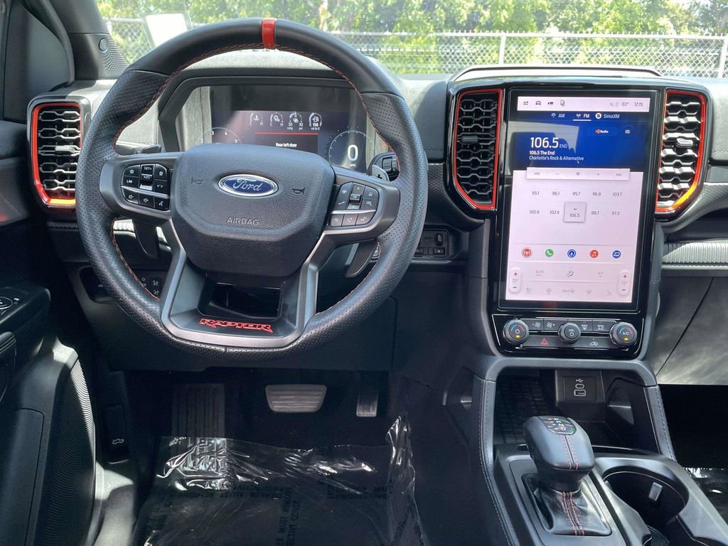 Used 2025 Ford Ranger Raptor AWD/4WD image 17