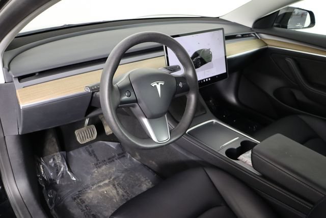 Used 2023 Tesla Model 3 Standard Range RWD image 24