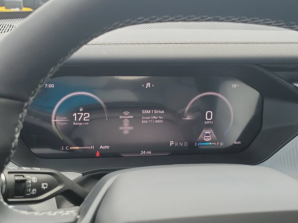 New 2026 Jeep Cherokee Laredo AWD/4WD image 12