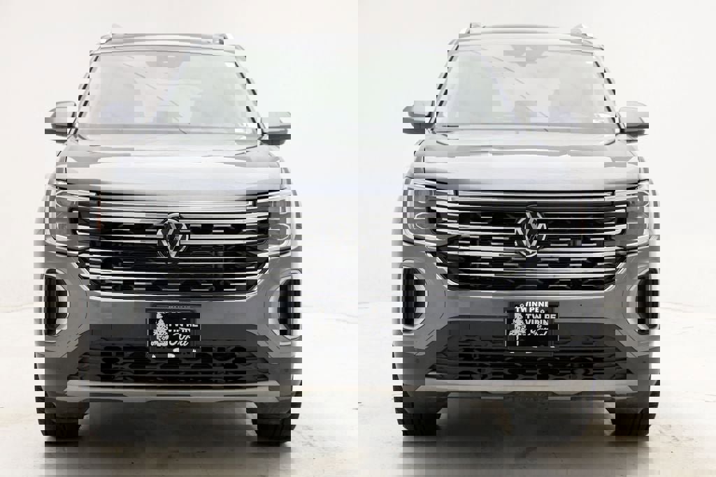 Used 2025 Volkswagen Atlas SEL image 4