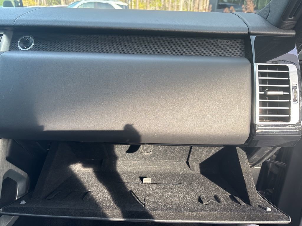 Used 2020 Land Rover Range Rover HSE image 31