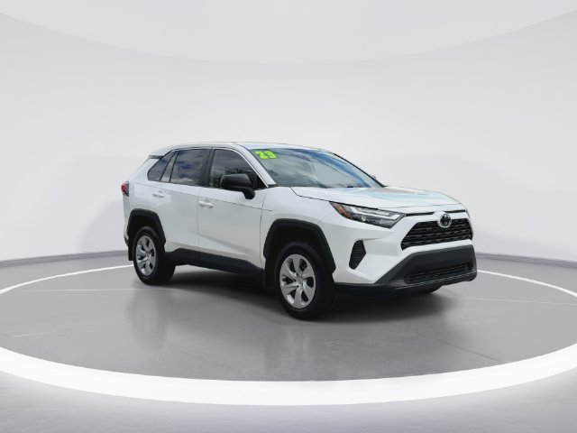 Used 2023 Toyota RAV4 LE FWD image 2