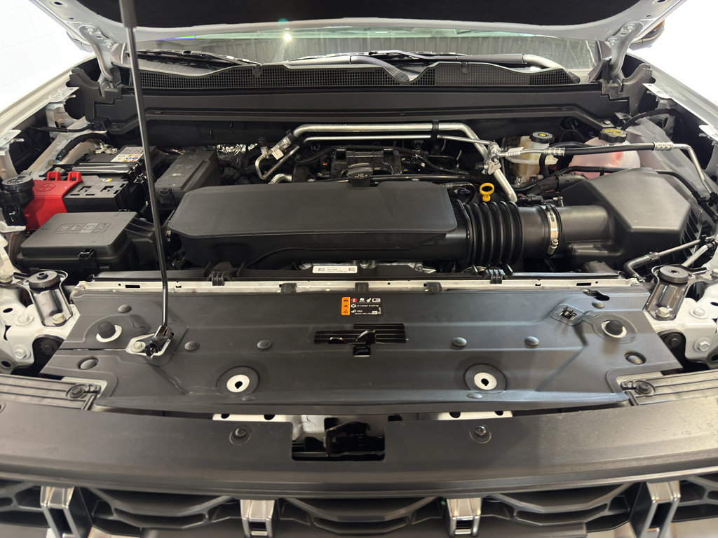 New 2026 GMC Canyon AT4 w/ Technology Plus Package AWD/4WD image 38