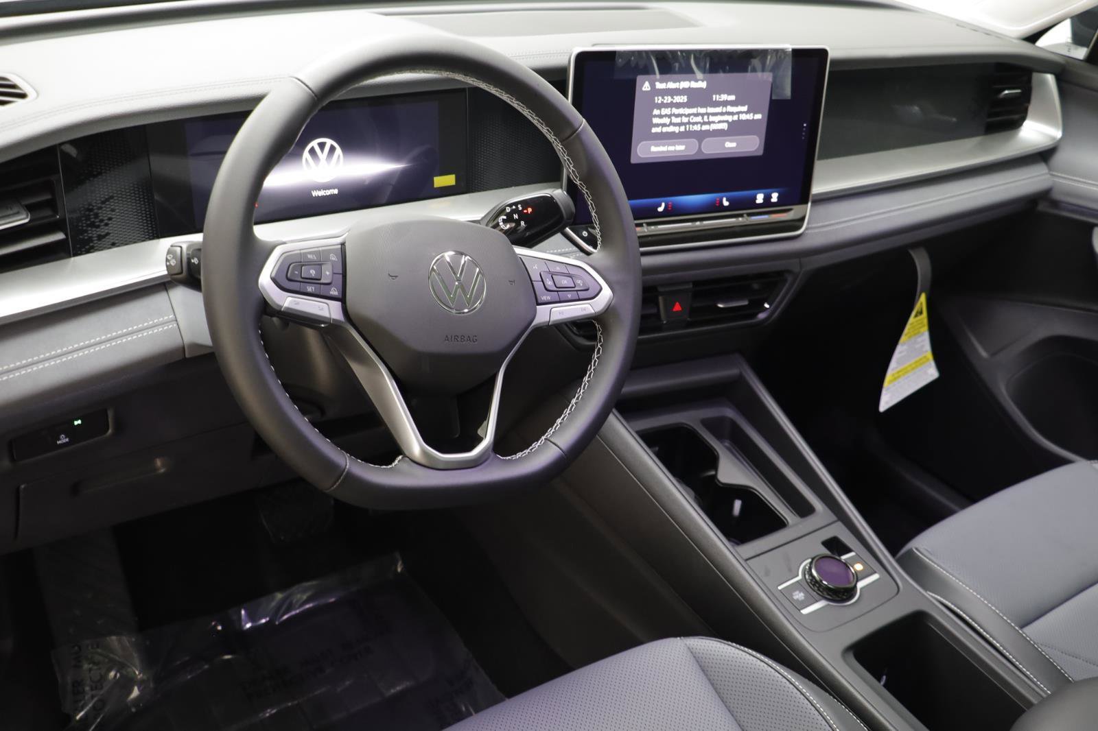 New 2026 Volkswagen Tiguan SE image 6