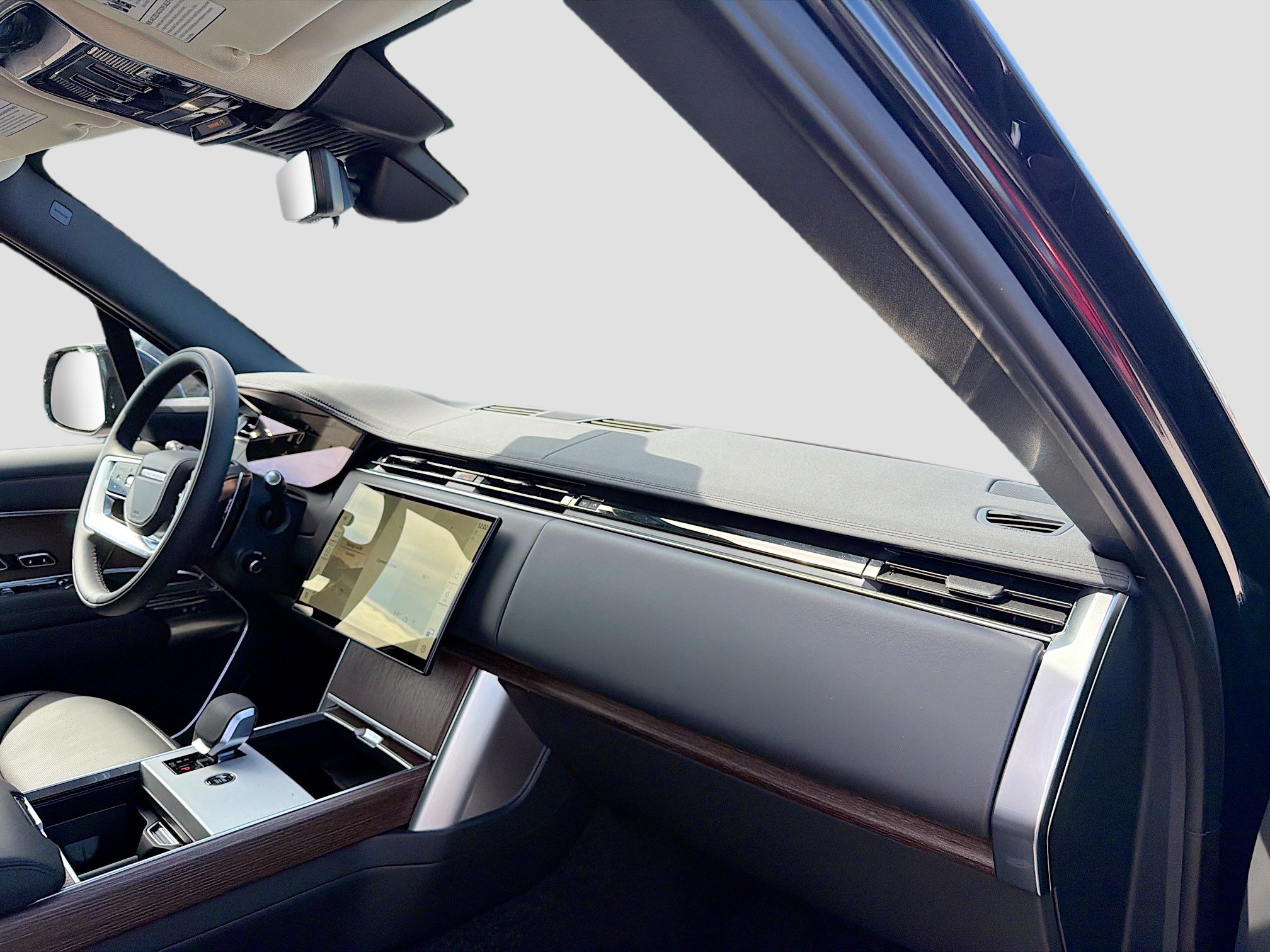 New 2026 Land Rover Range Rover SE image 15