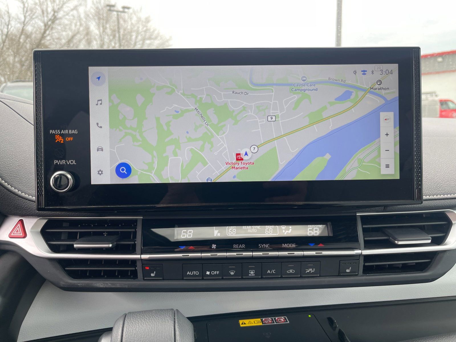 Used 2025 Toyota Sienna XSE w/ XSE Plus Package image 22