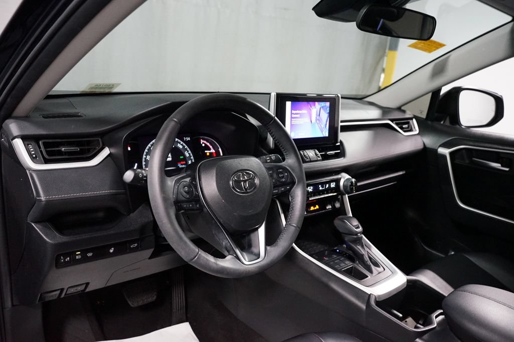 Used 2023 Toyota RAV4 XLE Premium AWD/4WD image 11