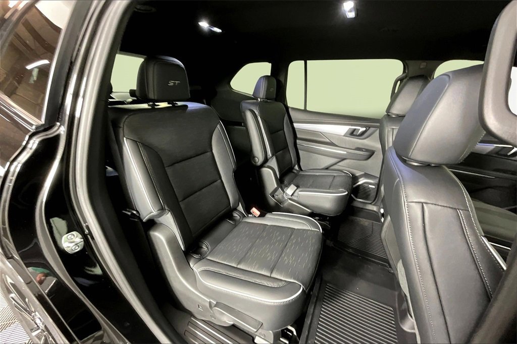 New 2026 Buick Enclave Sport Touring w/ Super Cruise Package image 10