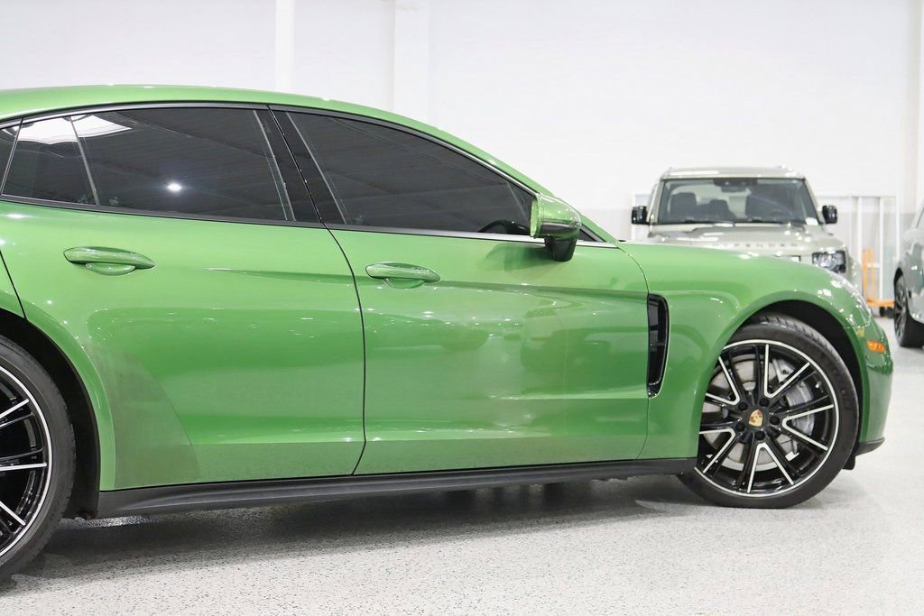 Used 2020 Porsche Panamera 4 AWD/4WD image 12