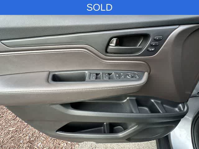 Used 2023 Honda Odyssey EX-L image 18
