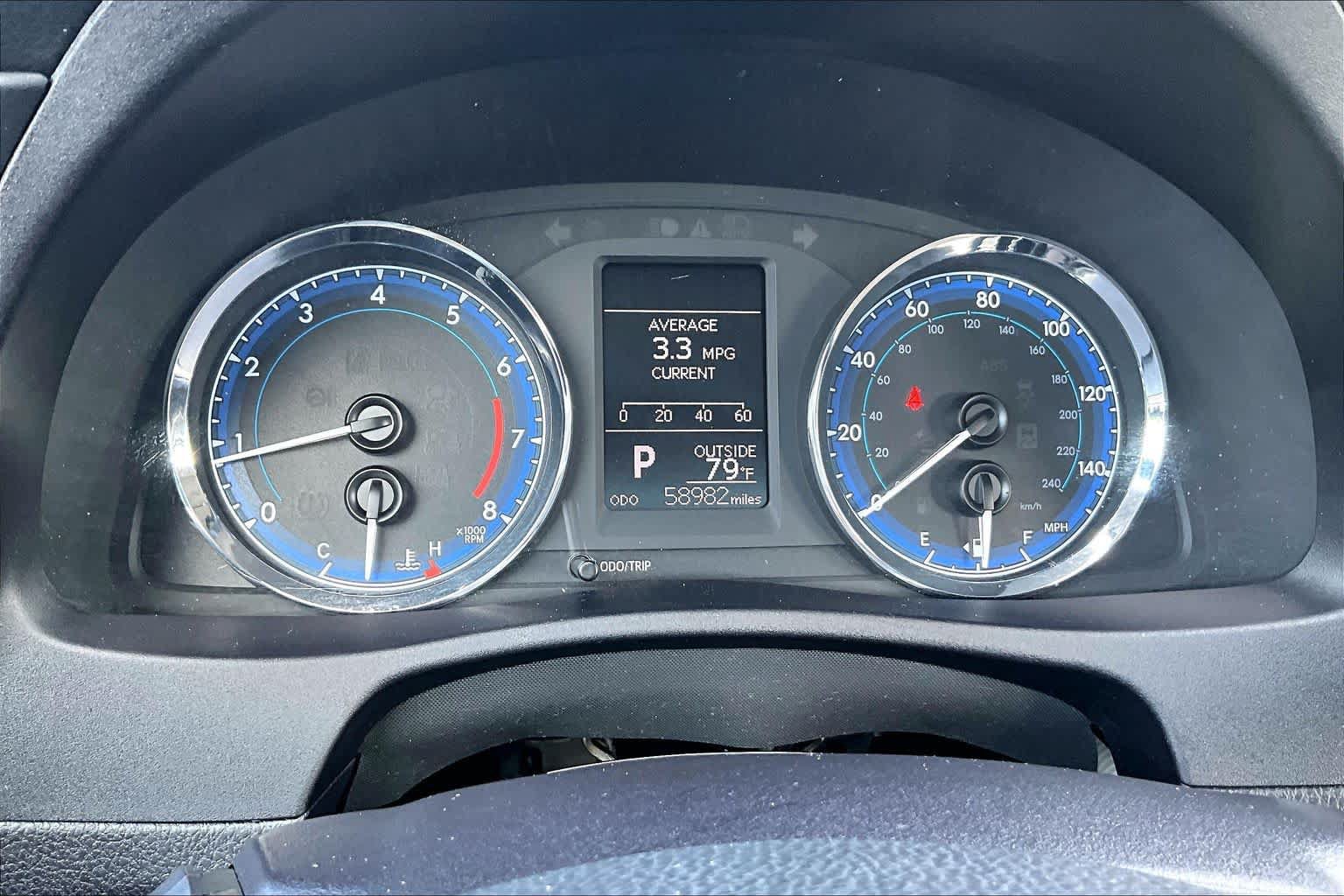 Used 2018 Toyota Corolla LE FWD image 25