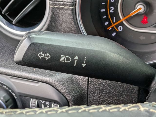 Used 2020 Jeep Gladiator Overland AWD/4WD image 29