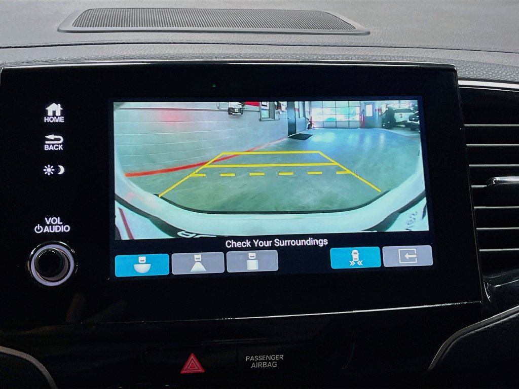 Used 2025 Honda Passport Black Edition image 14