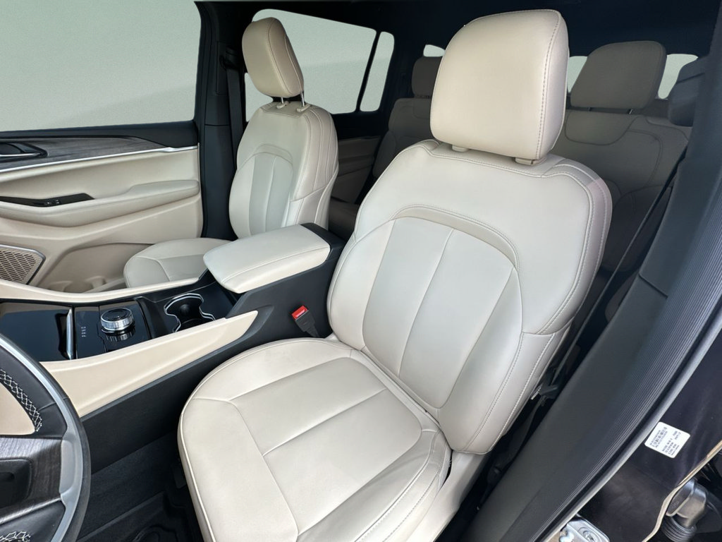 Used 2026 Jeep Grand Cherokee L Limited w/ MOPAR Finishing Package RWD image 22