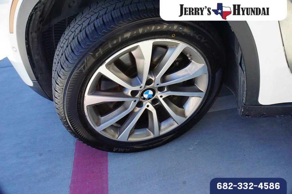 Used 2018 BMW X6 xDrive50i w/ Premium Package image 8