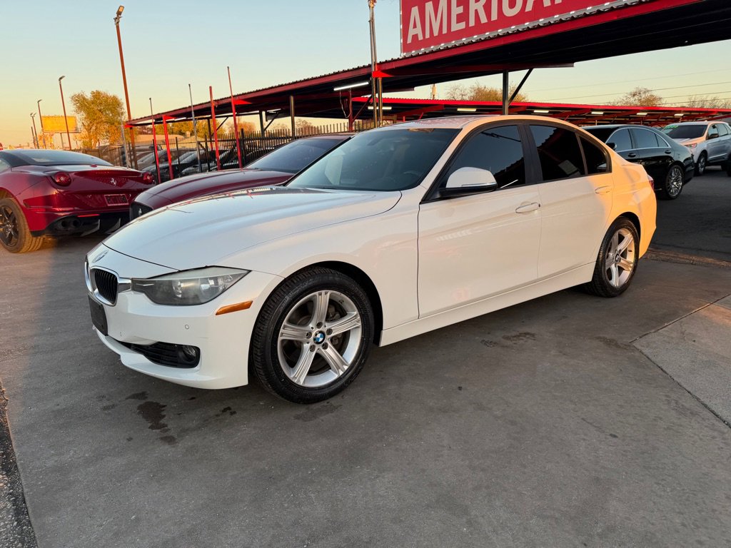 Used 2014 BMW 328i Sedan RWD image 3