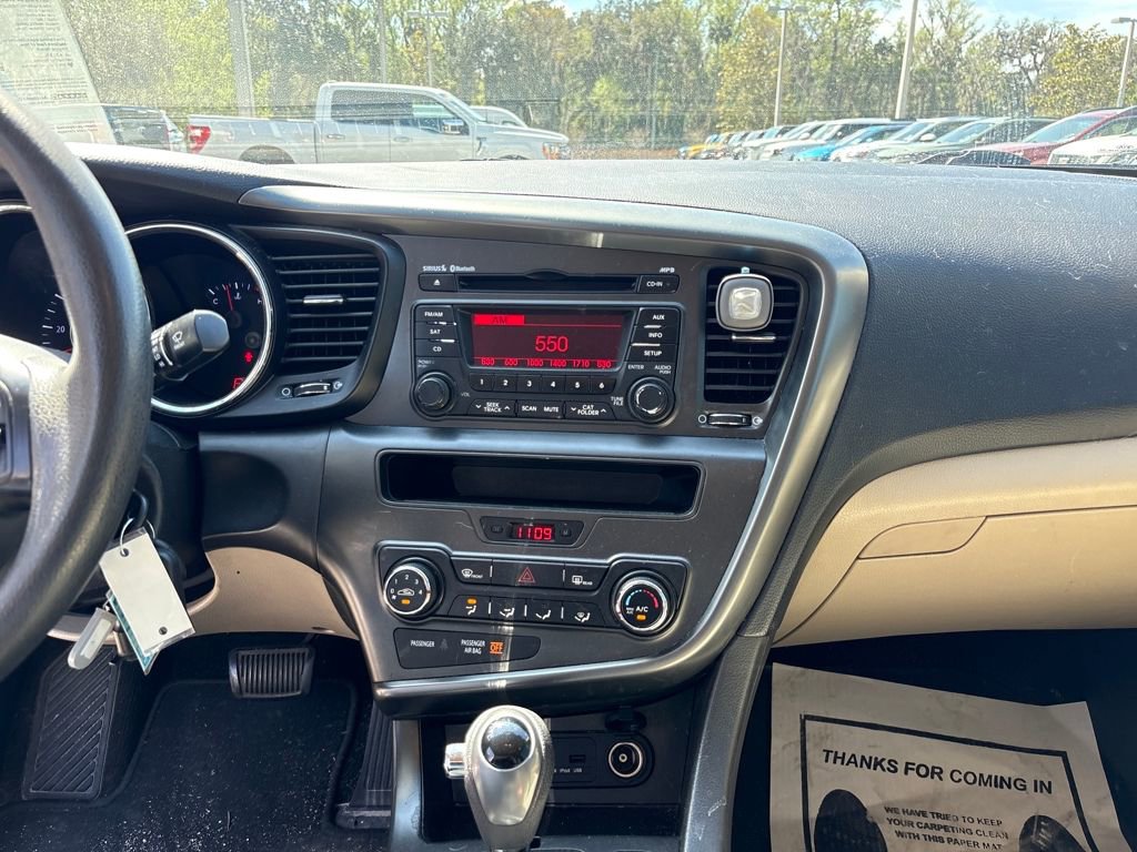 Used 2013 Kia Optima LX image 23