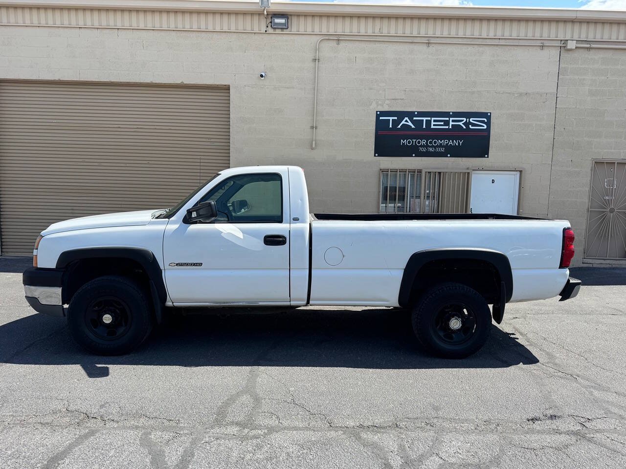 Used 2005 Chevrolet Silverado 2500 W/T RWD image 5