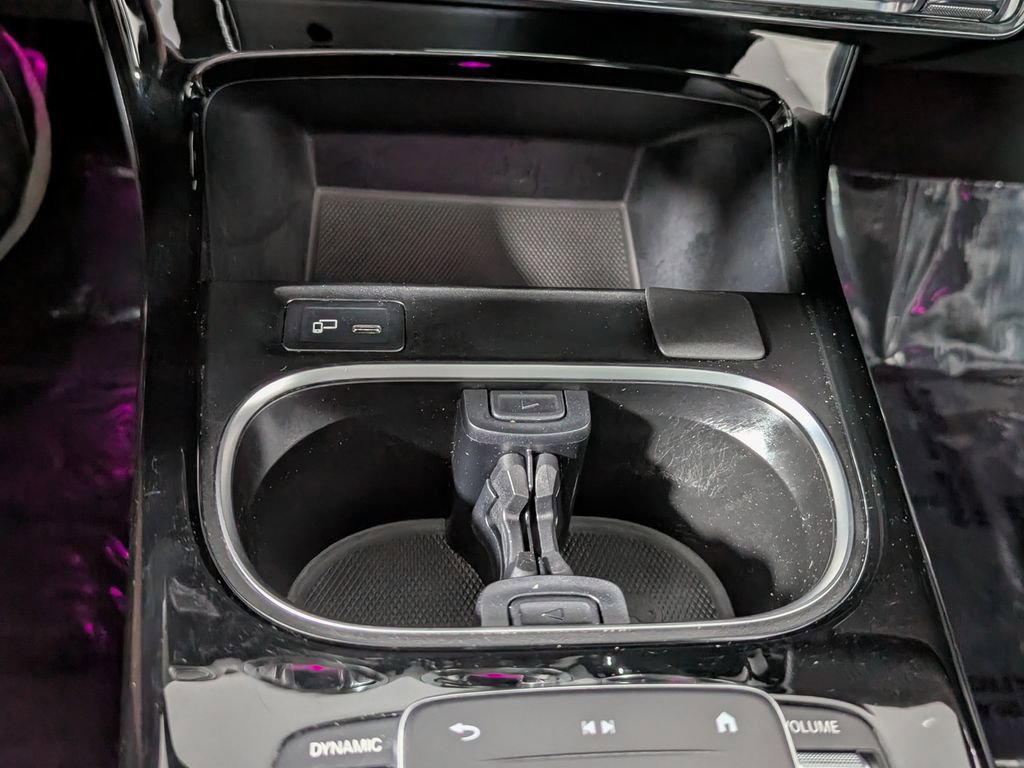 Used 2023 Mercedes-Benz CLA 250 4MATIC image 33