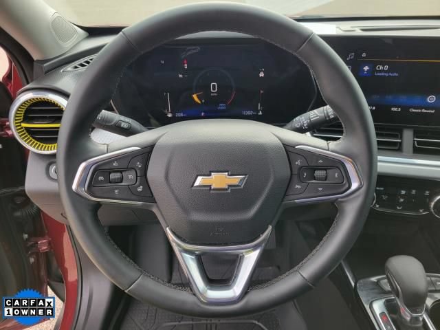 Used 2024 Chevrolet Trax LT w/ LT Convenience Package FWD image 20