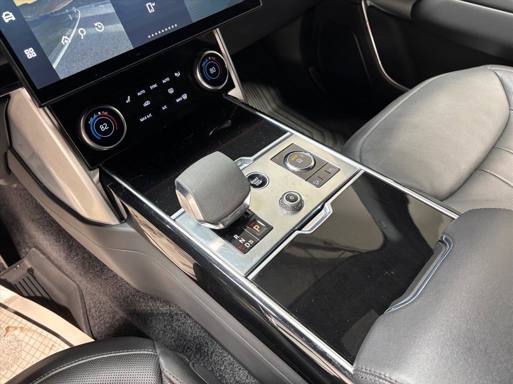 Used 2023 Land Rover Range Rover SE image 14