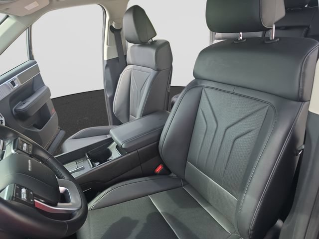 Used 2026 Hyundai Santa Fe SEL FWD image 15