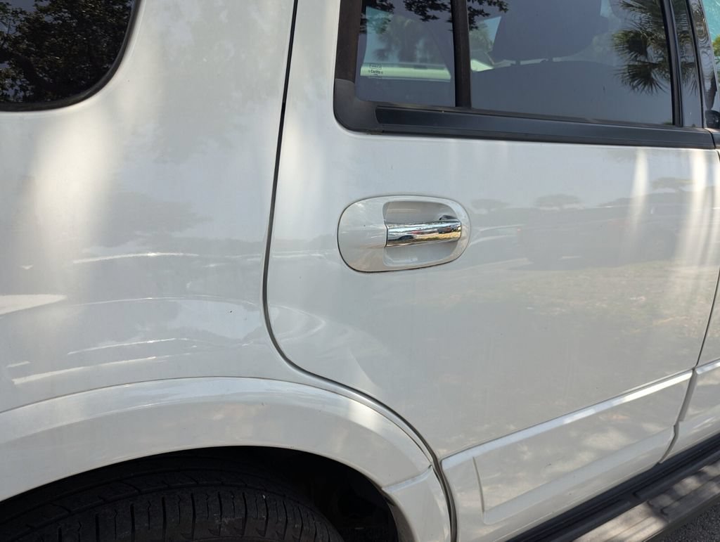 Used 2017 Ford Expedition XLT RWD image 19