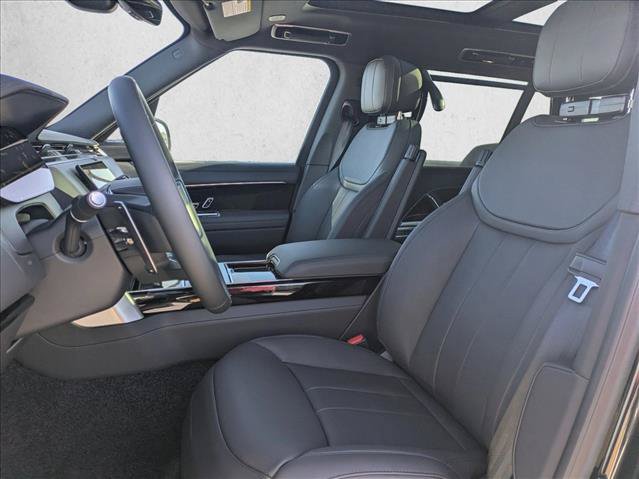 New 2026 Land Rover Range Rover Long Wheelbase SE AWD/4WD image 4